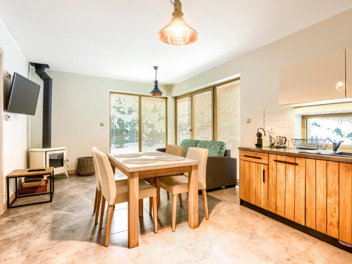 Mazursko - Komfortowe Apartamenty Nad Jeziorem, Sauna, Kominki Na Parterze Kretowiny Extérieur photo