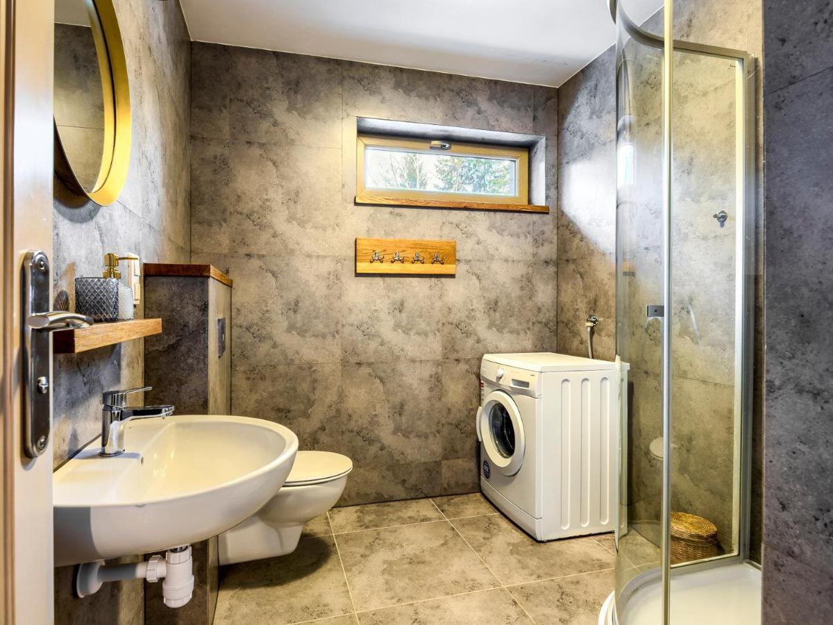 Mazursko - Komfortowe Apartamenty Nad Jeziorem, Sauna, Kominki Na Parterze Kretowiny Extérieur photo