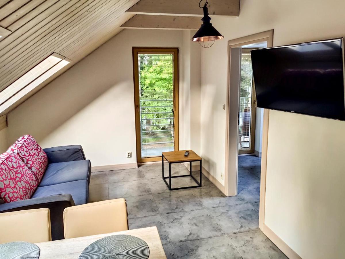 Mazursko - Komfortowe Apartamenty Nad Jeziorem, Sauna, Kominki Na Parterze Kretowiny Extérieur photo