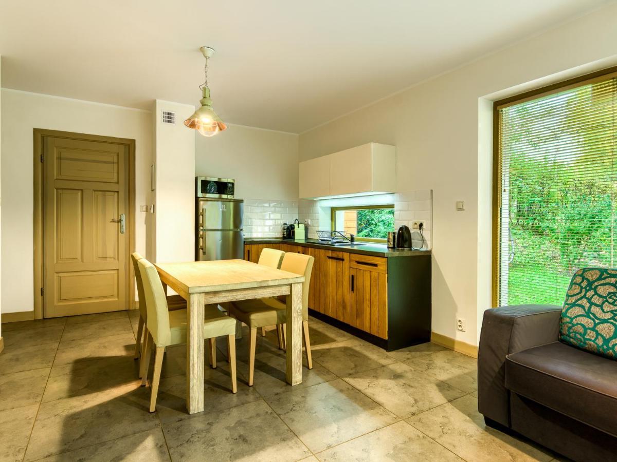 Mazursko - Komfortowe Apartamenty Nad Jeziorem, Sauna, Kominki Na Parterze Kretowiny Extérieur photo