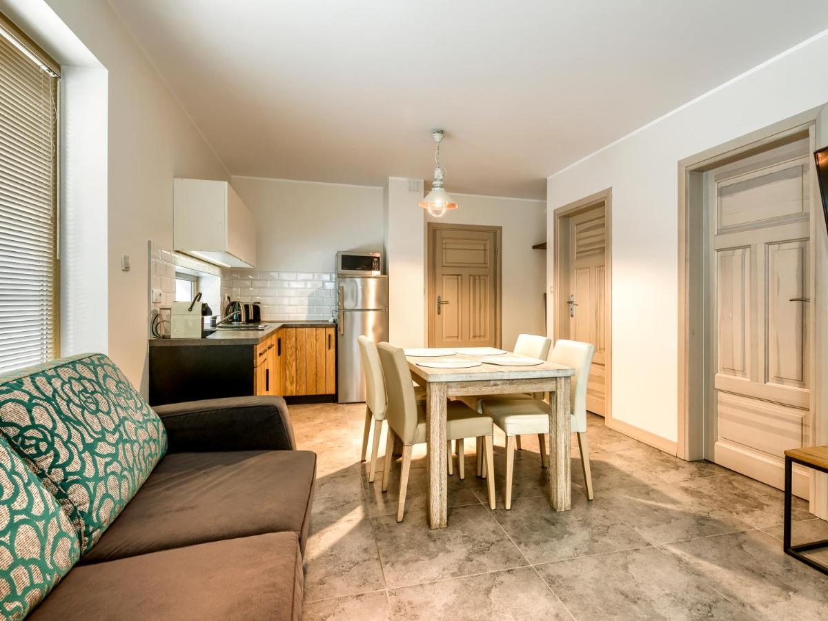 Mazursko - Komfortowe Apartamenty Nad Jeziorem, Sauna, Kominki Na Parterze Kretowiny Extérieur photo