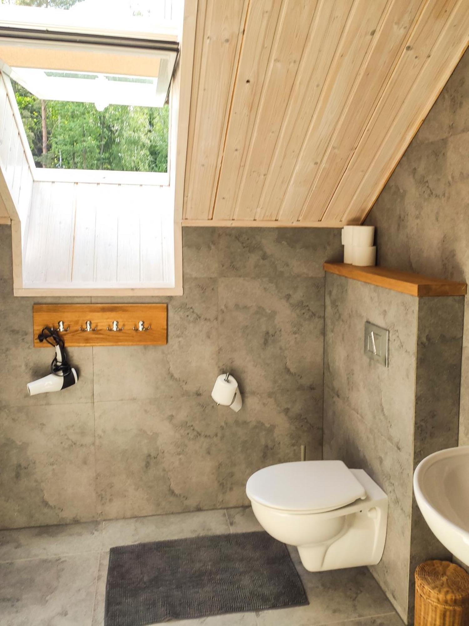 Mazursko - Komfortowe Apartamenty Nad Jeziorem, Sauna, Kominki Na Parterze Kretowiny Chambre photo